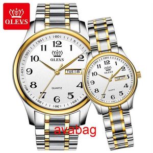 Wristwatches Valentine's romantic his and hers wristwatches quartz analog wrist watches set for lovers pair of 2 Olevs couple watch acurate mov2243