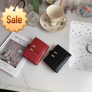 Womans Luxury Designer Wallet 2024 Unisex New Short Purse Alligator Print Mini Exquisite Drivers License Leather Purse Factory Direct Sale