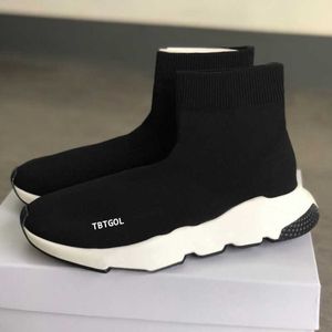 2022 Sock Boots Runner Knit Socks Platform Sneaker Men Women Designer Black White Brown Ruby Graffiti Runners Shoes Casual Trainers With Box NO017A