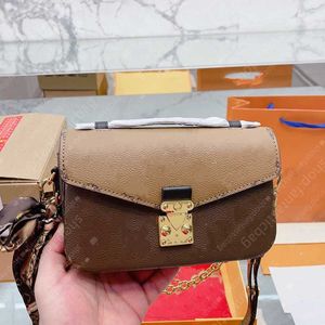 Love You Envelope Pochette Favourite bag Fashion Designer underarm Hobo cross body bags Handbag Shoulder Luxury genuine Leather messenger1