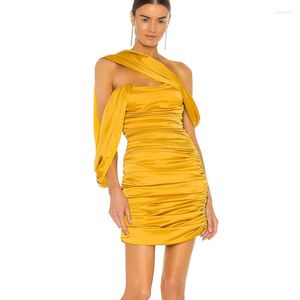 Casual Dresses Lenmon Yellow Individuality Design Shoulder Girdle Bodycon Mini Dress Elegant Sexig Summer Evening Celebrity Party Outfit