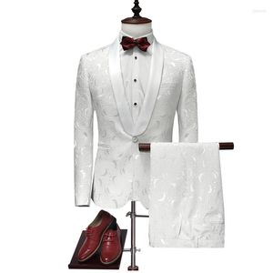 Erkekler Takım Sınır Ölüm Patlama Modelleri Yabancı Ticaret Moda Kore Versiyonu İki Parçalı Set Düğün Damat Beyaz Elbise Çiçek Batı