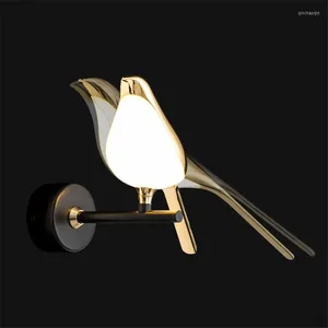 Wall Lamp Golden Bird LED -salong Bedside Hanging Light Fixture Novely Rotertable Bedroom Foyer Sconce