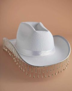 Beanie/Totenkopf-Kappen, weißer Diamant-Fransen-Braut-Cowgirl-Hut, Braut-Hüte, Mrs. Cowboy-Hut, Brautjungfern-Geschenk, Braut-Sommer-Country-Western-Hut T221219