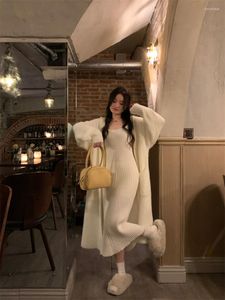 Women's T Shirts GG1559 Autumn And Winter 2022 Fashion Gentle Imitation Hooded Medium Long White Sleeved Sweater Coat