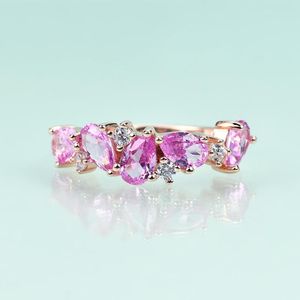 Klaster Pierścienie Piękno Klejnot Rose Gold wypełniony 925 Srebrny Silny Semi Eternal Lab Pink Sapphire Wedding Pround Fine Jewelry Prezent dla kobiet