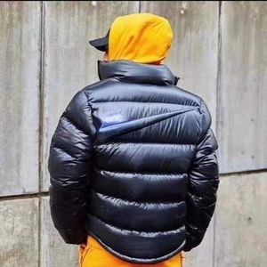 Zimowa odzież sportowa mens kurtka nocta parkas projektant Down Coat Men Men Men Komanki zamykane kurtki moda ciepłe płaszcze parka