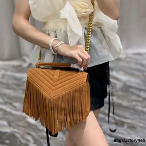 Frankrike Dammocka Fringe College Kuvertväskor med tofs Chevron Line V-söm Top Handtag Toes GHW Crossbody Shoulder F/W Multi Pochette Handväskor 24X6X17CM