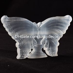 Selenite naturale Farfalla in piedi Teschio animale Reiki Regalo Tranquillità Benedizioni Amore e luce Raso Spar Statua scolpita Pietra curativa Scultura di cristallo di quarzo