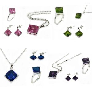 Halskette Ohrringe Set Mody Women Square Zirkon Kristall Anhänger Ring Juwely Hochzeitsfeier Geschenke Kostümzubehör 5 Farbe