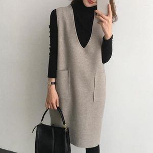 Casual Dresses Women Vest Kort klänning ärmlös höst Winter Loose Japanese Style Pocket V-Nek Fashion Enkel fast färg