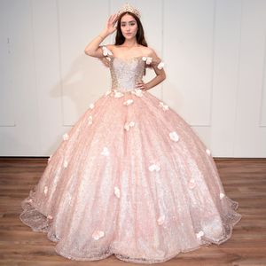 Luxusrosa Quinceanera Kleid für süße 16 Mädchen Pailletten Perlen 3d Blumen trägerlose Geburtstagsfeier Kleider Vestidos de fiesta