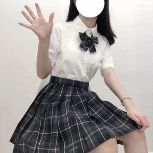 Kl￤der s￤tter koreanska preppy stil skolflicka uniform svart veckad kjol seifuku japansk fluga pl￤d sexiga jk uniformer