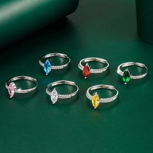 Nya lyxiga modebandringar Marquise Shape 5A Cubic Zirconia Women Jewelry Geometric Eternity Rings f￶delsedagspresenter