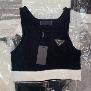 Kadın Tankları Camis Designer T-Shirt Bayanlar Üst Marka Pamuk Seksi Siyah Beyaz Üçgen Ole Mektubu Kadınlar ve Kız İçin Kısa Kol Y7ZO