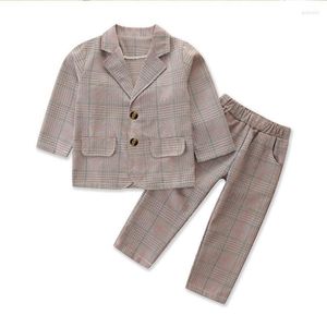Conjuntos de roupas Autumn Girl Suits Plaid Coat Pants for Kids Kids Set
