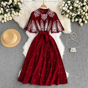 Party Dresses Luxury Embroidered Diamond Red Dress O-neck Short Sleeve Lace Up Elegant Designer Bridesmaid Cocktail 2022