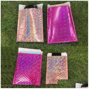 Bolsas de correio 30pcs a laser bolha rosa bolhas maiúsculas impermeáveis ​​à prova d'água Bolsa de alumínio à prova de choque de envelope Bu Dhu1D
