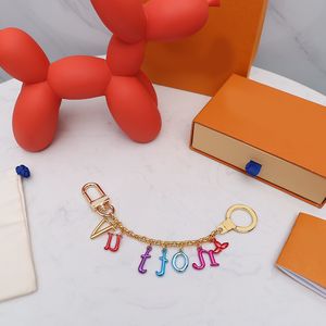 Stylish Colorful Luxury Designer Keychain Letter Pendant Gold Key Buckle Detachable Keychains For Mens Womens Keys