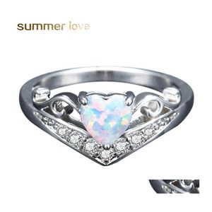 Bröllopsringar Romantisk Lady Opal Ring Creative Heart Shaped Selling Engagement Present till Women Girls Drop Delivery Jewelry Otbmu