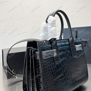 حقائب اليد عالية الجودة كلاسيكية طاقم كبيرة كروس أزياء الكتف أكياس النساء التسوق حقيبة يد حقيبة العمل