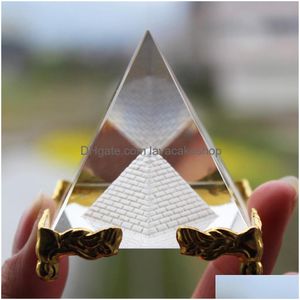 Arts et artisanat Énergie guérison Pyramide en verre cristallin transparent avec stand d'or Feng Shui Egypte figurines égyptiennes miniatures ornam dhgbs