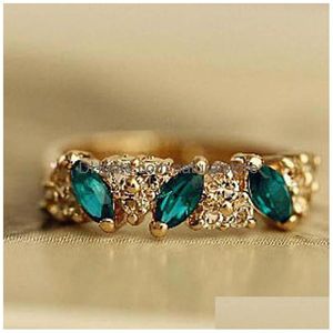 Ringas de banda atacado Japão Japão Coreano Golden/Siery retro Emerald Fashion Sweet New Flash Diamond Ring Drop Drop Jewelry Dhpqm