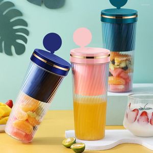 Juicers líquido vermelho carregamento USB suco portátil xícara de suco de sucacther sucurador criativo multifunction 2023