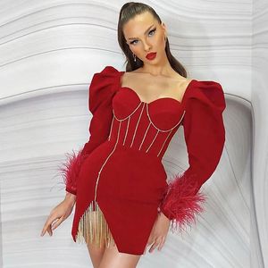 Abiti casual all'ingrosso maglia elasticizzata da donna vino rosso maniche lunghe piuma diamante mini fasciatura sexy per cocktail party da sera per celebrità