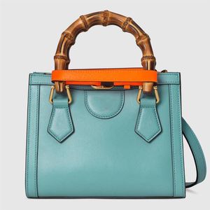 2021 أكياس الكتف النسائية مصممي جلدي مصممين حقائب اليد الشهيرة الرحلة بريئة Postman Classic Handbag حقيبة Crossbody جيدة