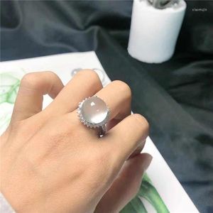 Ringos de cluster Mianmar Emerald Natural Associed Stone Water-Foam Jade Ring 925 Personalidade de prata esterlina Ins simples graciosa e