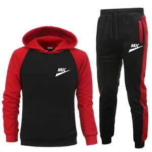 Tuta sportiva da uomo spessa invernale Tuta sportiva con cappuccio Cardigan Pantaloni elastici con cappuccio Pantaloni casual da uomo in pile