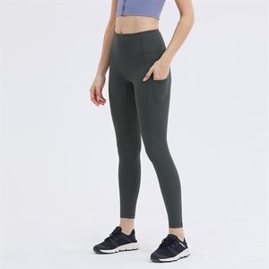 Kadınlar fitness çalışan yoga pantolonları L-172 Yüksek Bel Dikişsiz Spor Taytları Push Leggins Energy Gym Giyim Kız Leggins2861