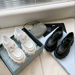 Loafer Casual Shoes Dam Klänning Sko Loafers Läder Kohud Monolith äkta dam Sko Party Bröllopstofflor Tjockbottnad Gummi Plattform Sneakers