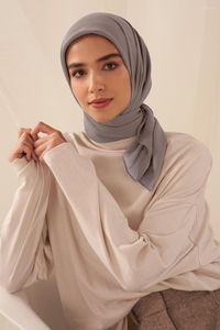 Ethnic Clothing JTVOVO 2022 Muslim Solid Color Luxury Bubble Chiffon Hijab Women's Thin Veil Dubai Arab Islam Turban Hijabs Scarf
