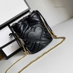 Designer Fashion Marmont Bag Marmont Love Heart Borse Borse Pattern Tamponne Guetta a catena Crossbody Lady Lady Leather Classic Tote Bagsmall68
