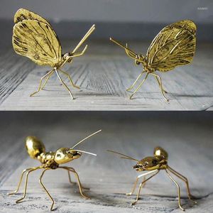 Dekorativa figurer Creative Metal Handicrafts Copper Gold Ant Fjäril prydnad handgjorda för hemmiga konstdekorationstillbehör