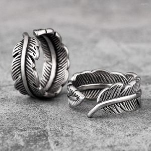 Cluster Rings Vintage Eagle Bird Feather Stainless Steel Mens Punk Amulet For Male Boyfriend Biker Jewelry Creativity Gift Wholesale