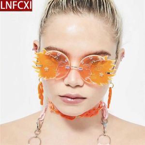 LNFCXI Fashion Rimless Sun Moon Solglasögon Kvinnor Godisfärger Leende Face Gradient Shades Men UV400 1219