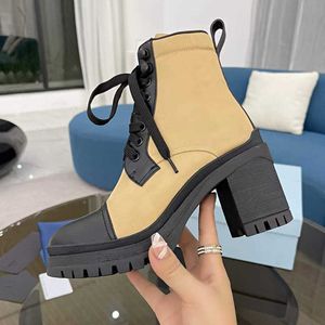 2022 Designer Lace Up Platform Beving Boot Women Nylon Black Leather Combat Boots High Inverno Stivali di avvio invernale 7,5 cm 9,5 cm con scatola NO256