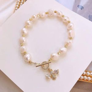 Strand Korean Simple Fashion Rhinestones Small Bee Pendant Natural Pearl Bracelet Temperament Graceful Women Girl Jewelry Accessories