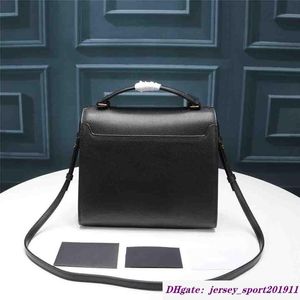 2020 good quality handbag fashionable luxury women's chain bag 578000 New Designer Shoulder Bag CASSANDRA top leather handb225F