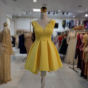 Vestidos sexy de cetim fora do ombro de casas de lar