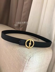 Pas Pass Woman Designer Klasyczne pasy swobodne dla kobiety projektantka Lichee Wzór H Belt Bu klamra moda dwustronna skórzana skórzana marka 2,4 cm Luksusowy pasek HE01