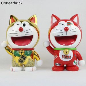 New Spot Doraemon Robot Co branded Fashion Doll Doll Lucky Cat Geschenken en plaatsingen Handheld 24CM