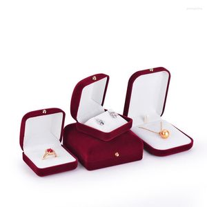 Jewelry Pouches Wine Red Velvet Wedding Bride Necklace Pendant Box Gift Color Earrings Trinket Display Case Holder Organizer Wholesale