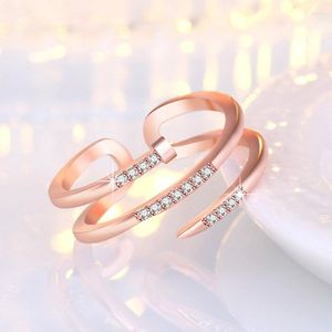 Ringos de cluster 2022 Sterling Silver Fashion Personality Ring simples 18K Gold rosa Batilhado Ajustável para Women Jewelis