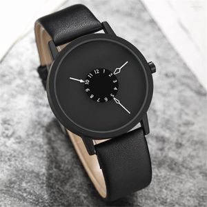 Armbanduhren 2022 Mode kreative Uhren Männer Casual Sport Paufe Leder Band Quarz Preis Drop Reloj Hombre