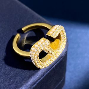 Bandringar kvinnors bröllopsringar krökta full diamant rektangulär vletter pärla kant metall textur ring lady smycken par utsökta årsdagen vlr1