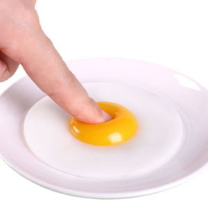 Новые игры Sticky TPR Rubber Eggs Squeeze Kitchen Food Toy Притворись, играй, готовь жареное яйцо, омлет, приколы, шутки, детские игрушки для снятия стресса 1227